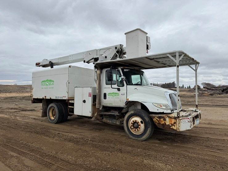 2007-international-durastar-4400-image-7