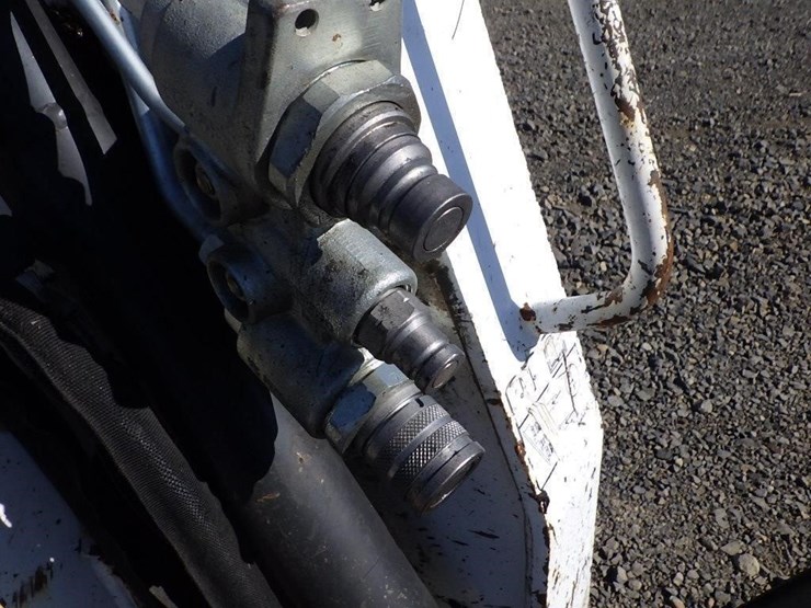 2021-bobcat-s450-image-29