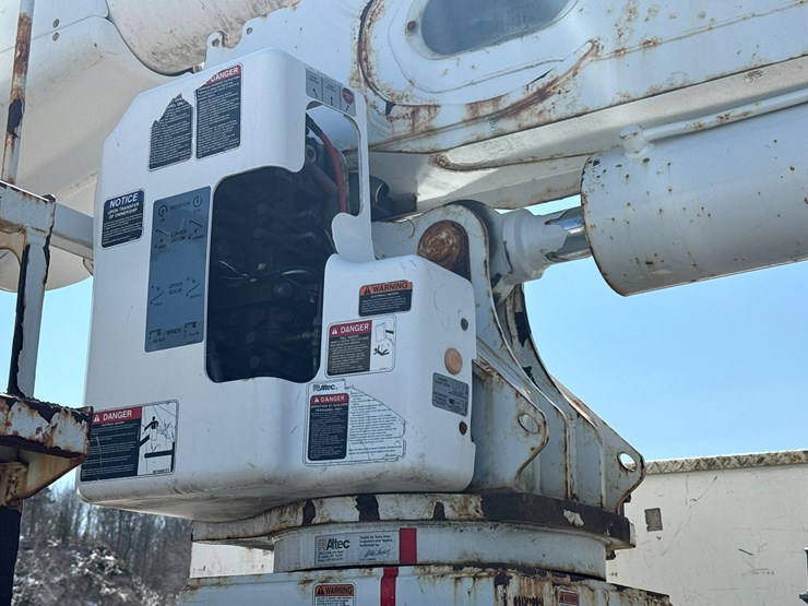 2014-international-4300-sba-image-37