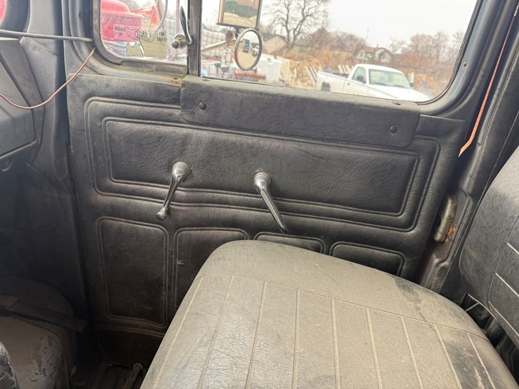 mack-dm688s-image-37