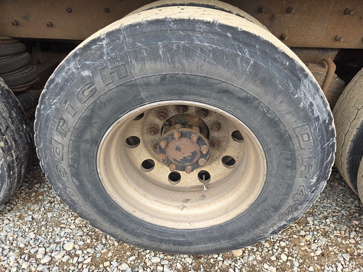 2006-massey-ferguson-8-image-81