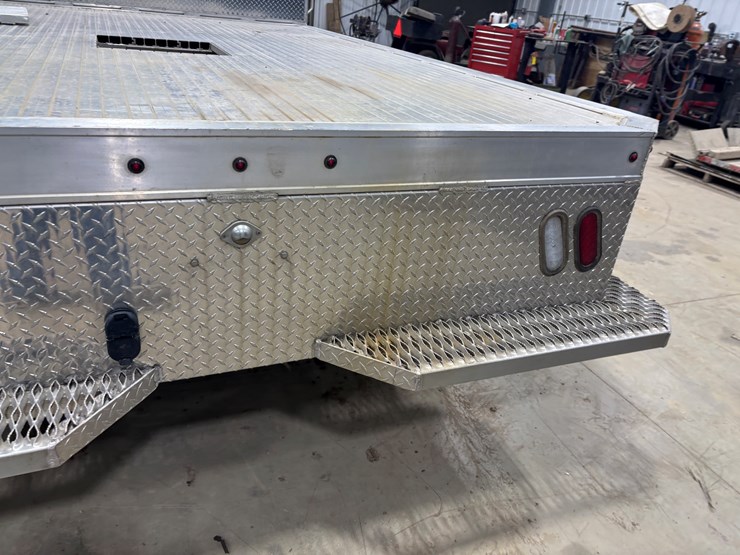 #2331-•-2022-chevrolet-5500-hd-flatbed-truck-image-62