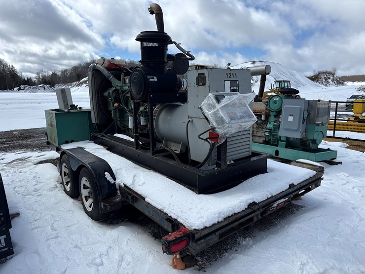 #2212-•-vovlo/marathon-320kw-generator-image-2