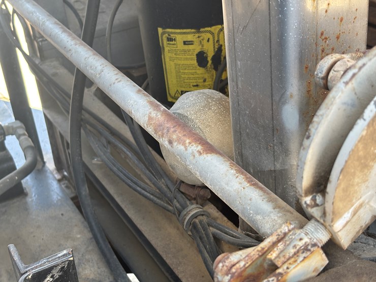 2006-international-7600-image-85