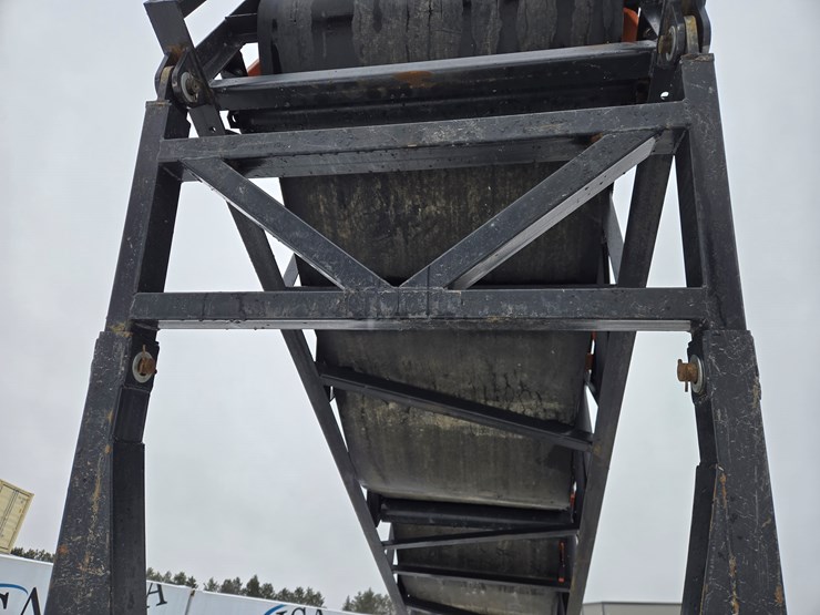 massey-ferguson-8-image-32