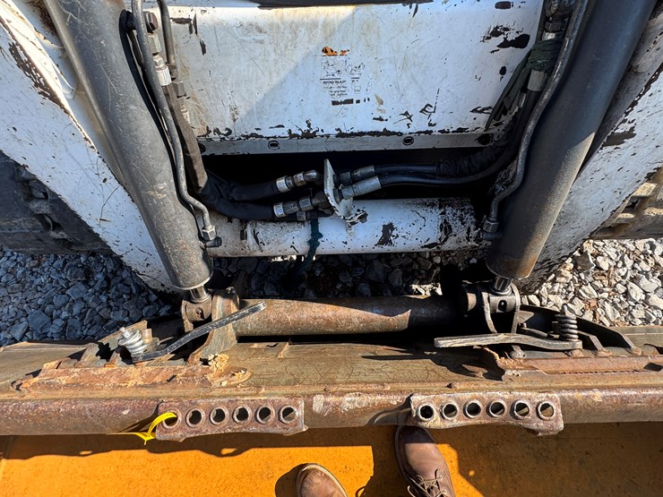 bobcat-t550-image-13