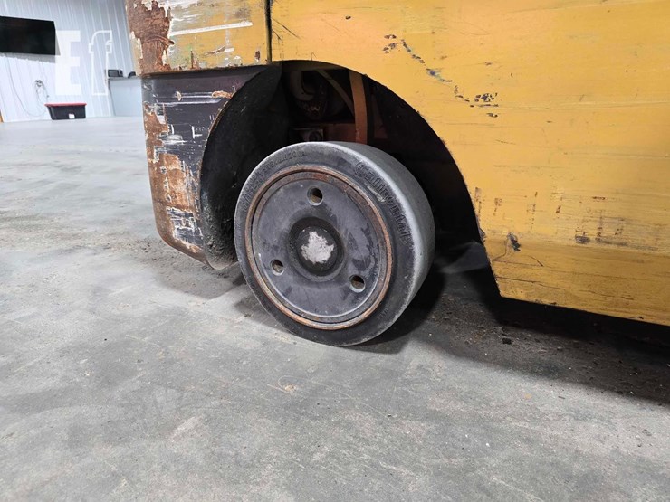 2021-caterpillar-2c6000-image-24