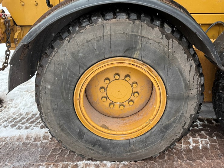 caterpillar-160m-image-117