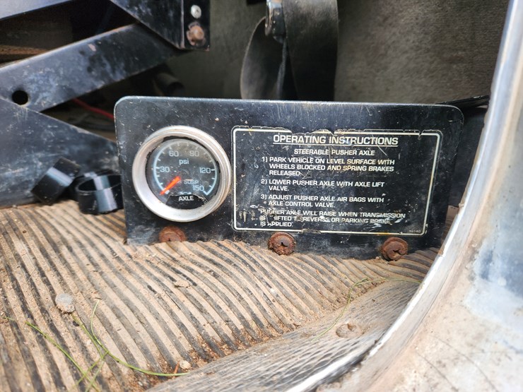 2006-kenworth-t800-image-59