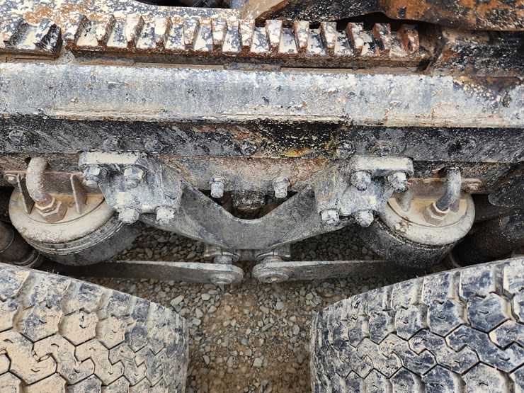 2006-kenworth-t800-image-40