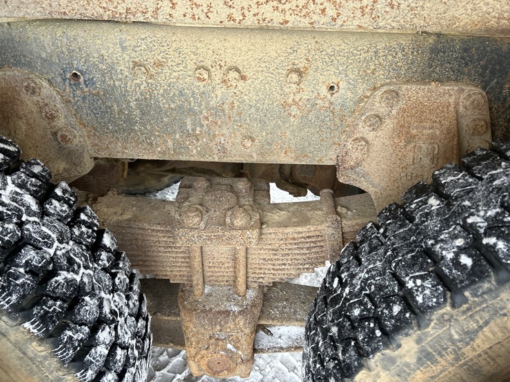 1990-ford-l9000-image-38