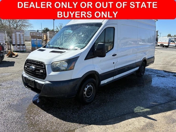 2017-ford-transit-image-1