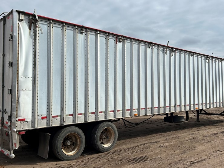 2000-wilkens-walking-floor-image-5