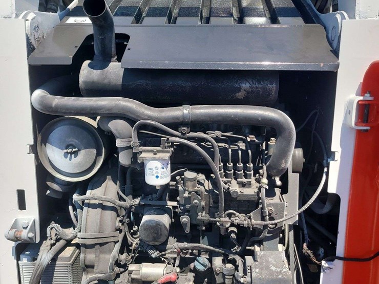 2007-bobcat-s300-image-9