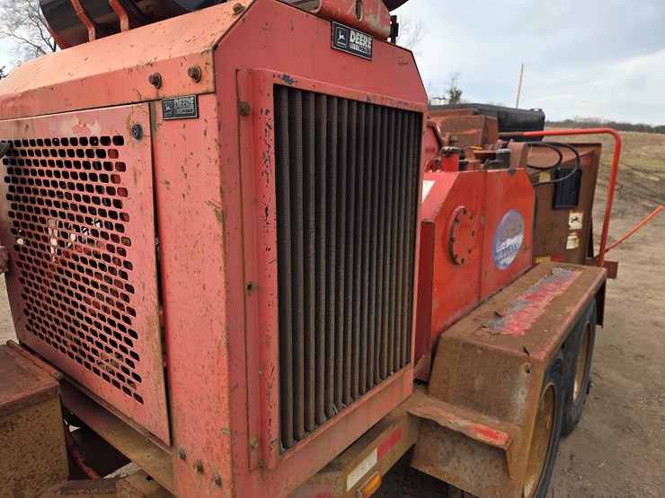 morbark-hurricane-2400xl-image-14