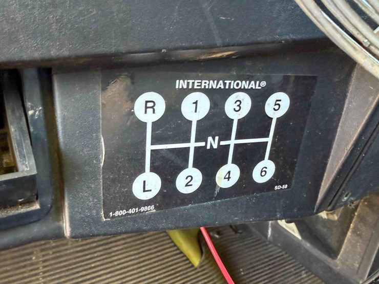 2000-international-4700-image-17