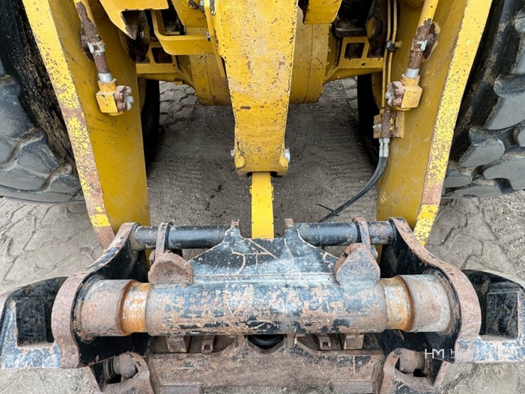 2012-caterpillar-966k-image-11