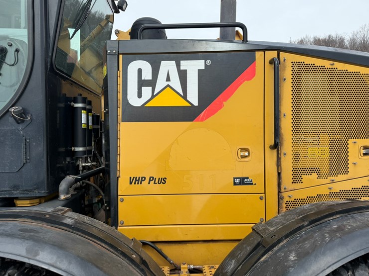 caterpillar-160m-image-34