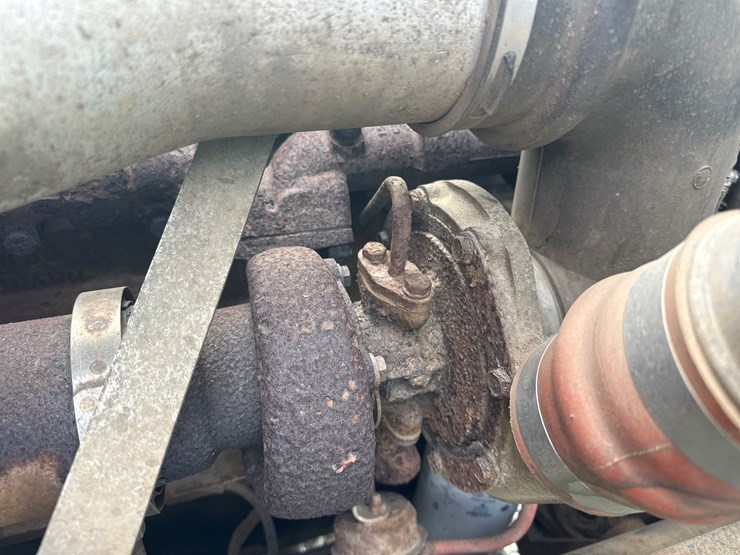 2000-gmc-t6500-image-51