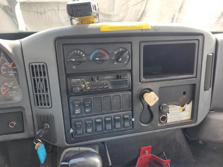 2003-international-durastar-4300-image-71