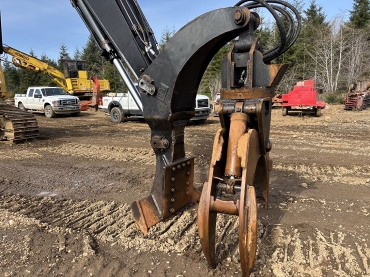 caterpillar-330c-image-21