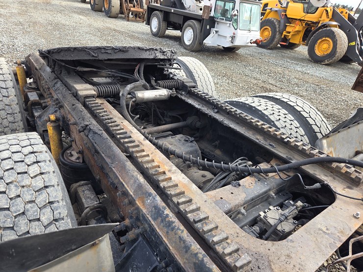 2007-massey-ferguson-8-image-24