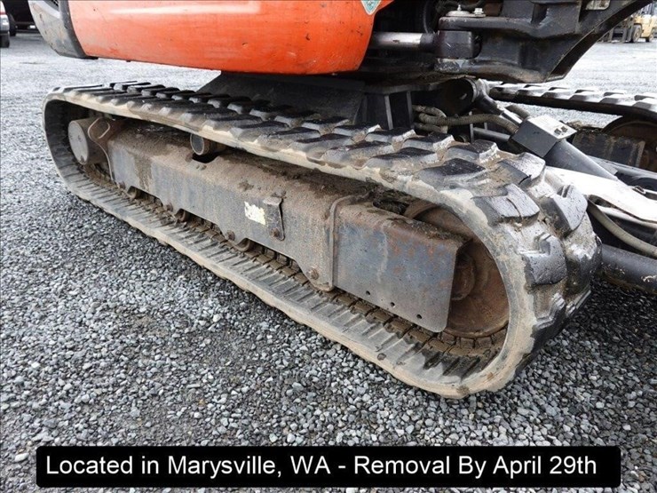 2016-kubota-kx040-4-image-12