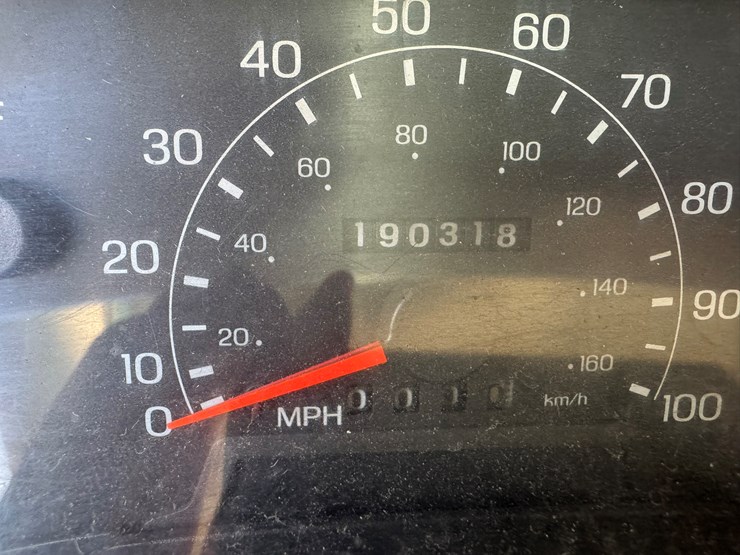 1999-ford-f550-image-43