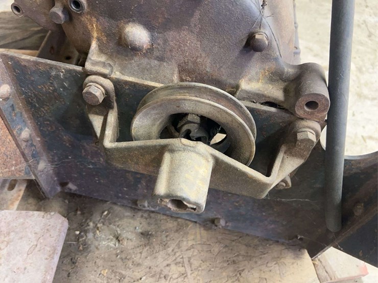 ford-engine-and-parts-image-6