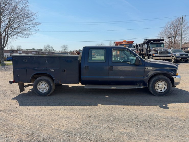 2002-ford-f350-xl-image-6