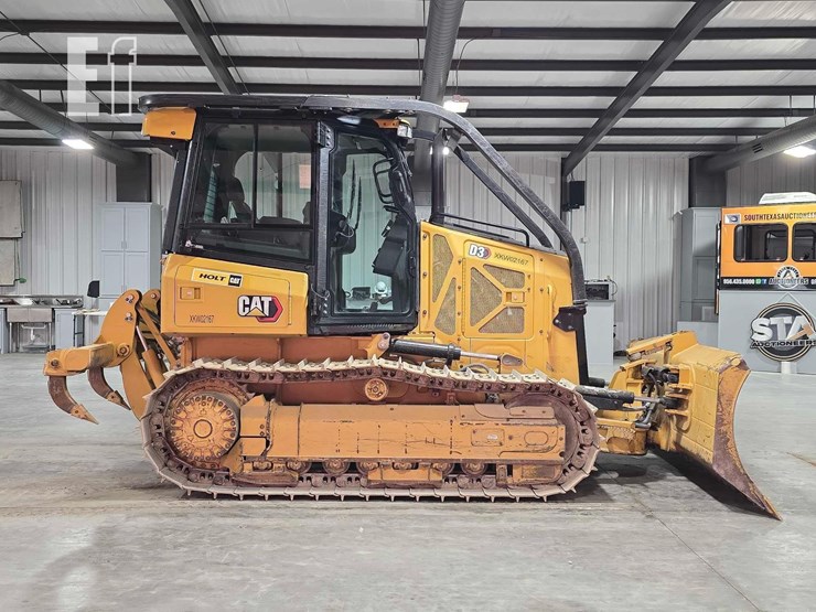 2022-caterpillar-d3-image-6
