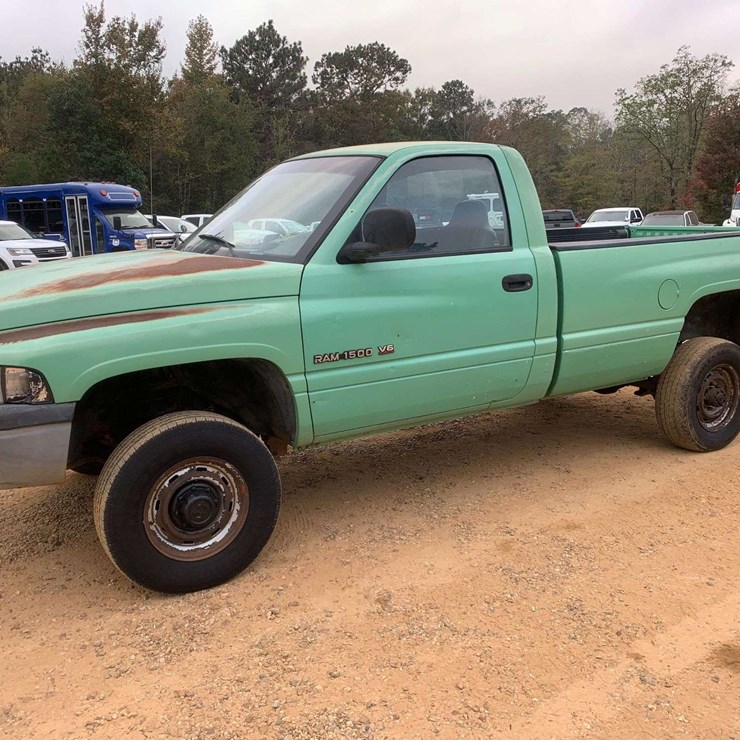 1996 DODGE RAM 2500