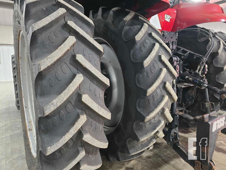 2016-case-ih-magnum-310-cvt-image-34