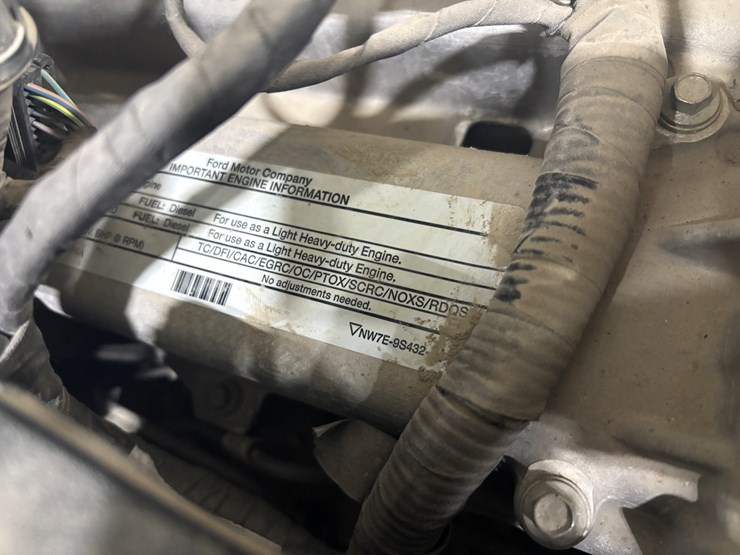 2022-ford-f550-sd-image-29