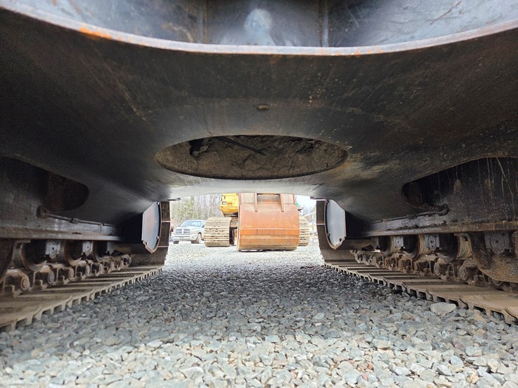 deere-160g-lc-image-58