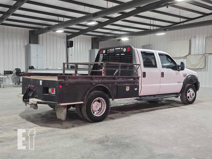 2006-ford-f350-image-3