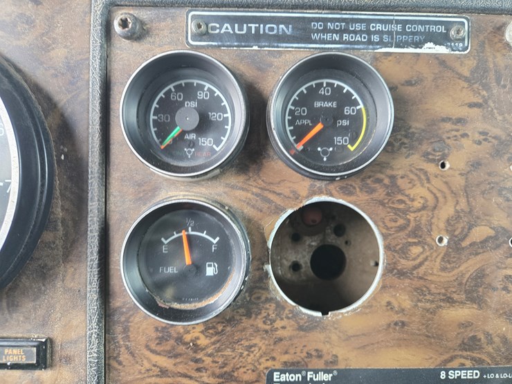 1993-kenworth-t800-image-83