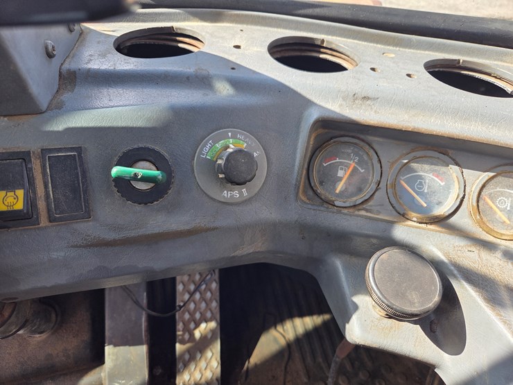 volvo-l120d-image-63