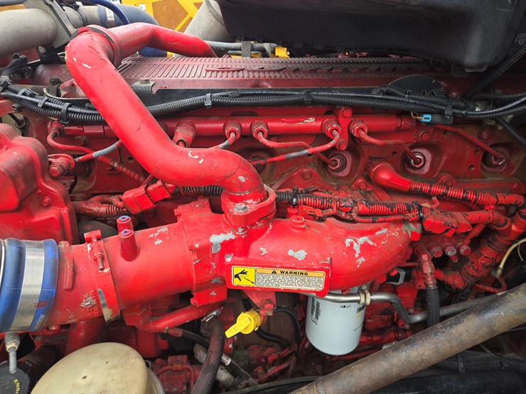 peterbilt-579-image-55