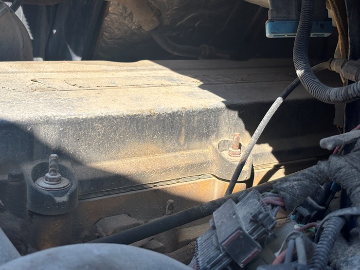 2006-international-7600-image-23