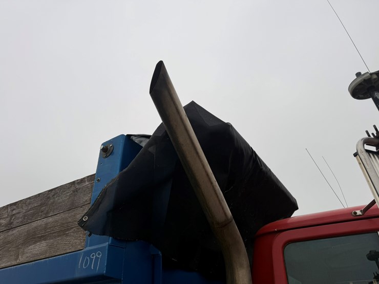 mack-dm688s-image-31