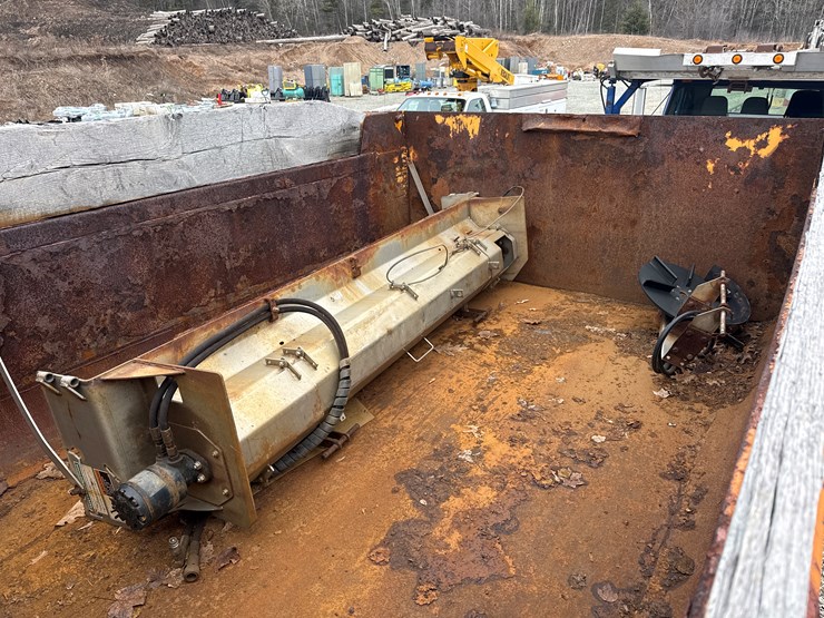 2007-sterling-acterra-image-27