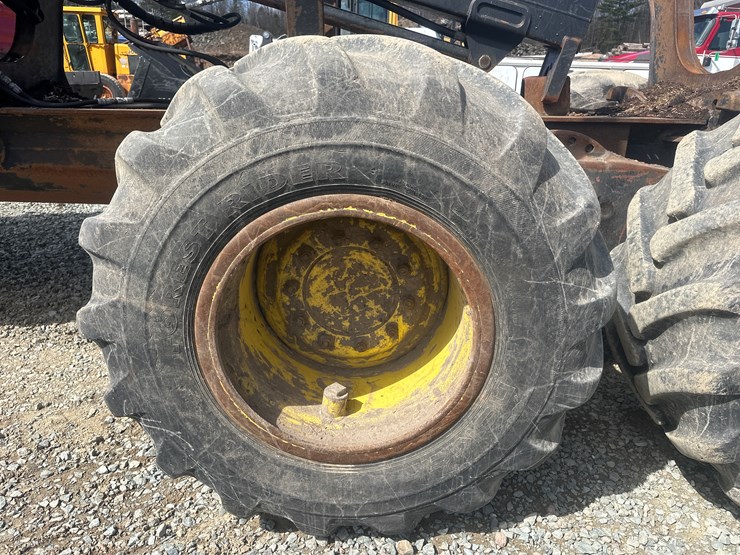 deere-1110e-image-118