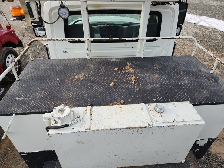 2008-international-workstar-7400-image-33