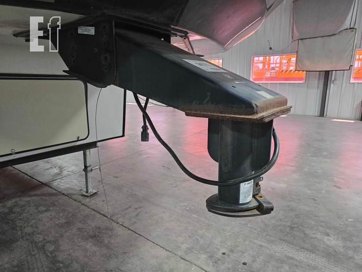 2015-forest-river-wildwood-heritage-glen-lite-366bh-image-16