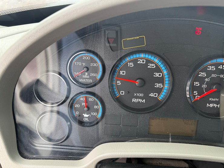 2013-international-4400-sba-image-43