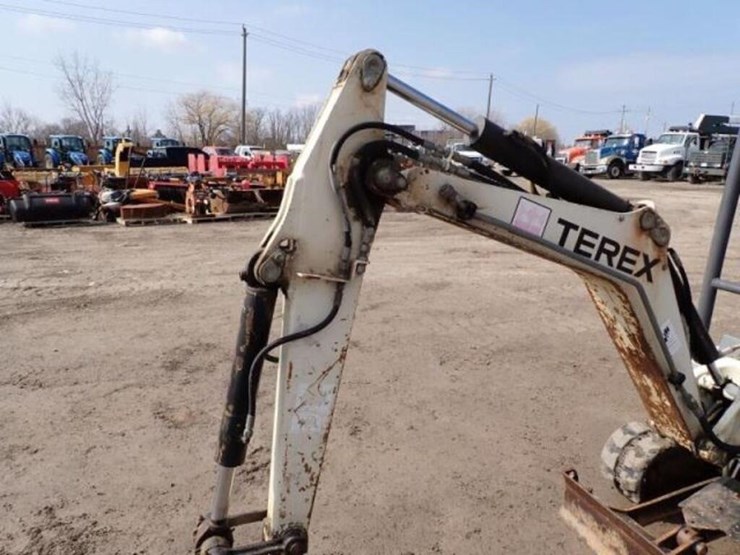 2009-terex-tc16-image-21