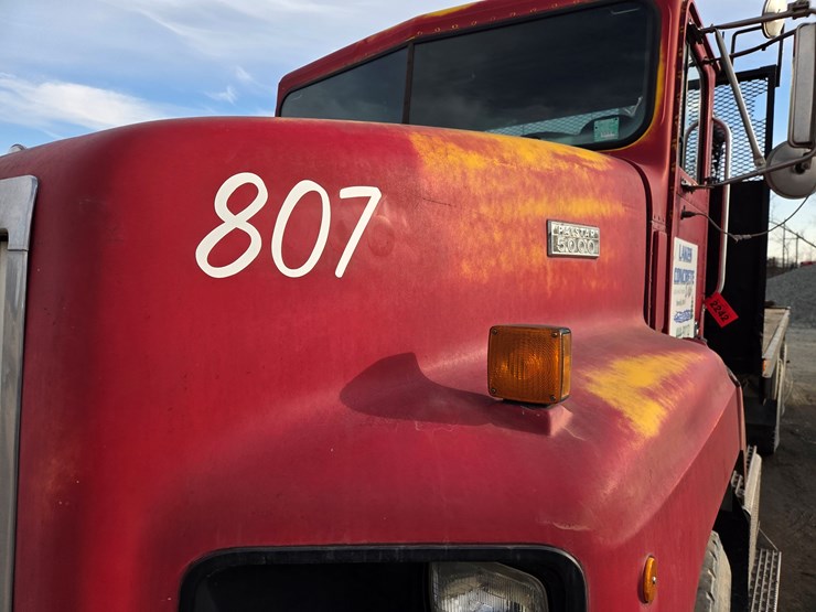 1998-international-paystar-5000-image-12