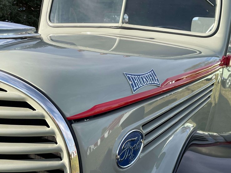 1939-ford-truckstell-sleeper-cab-semi-image-11