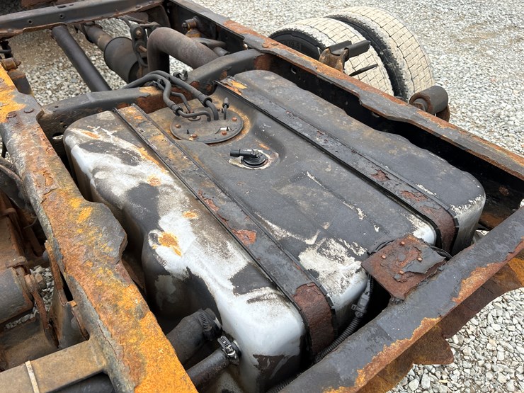 2008-ford-f550-xl-image-19